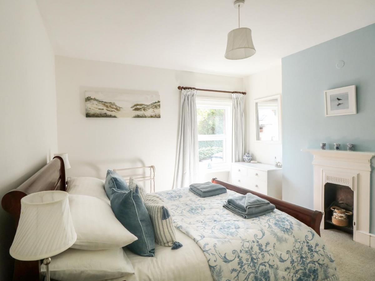 Elm Villa Вэрхэм Экстерьер фото